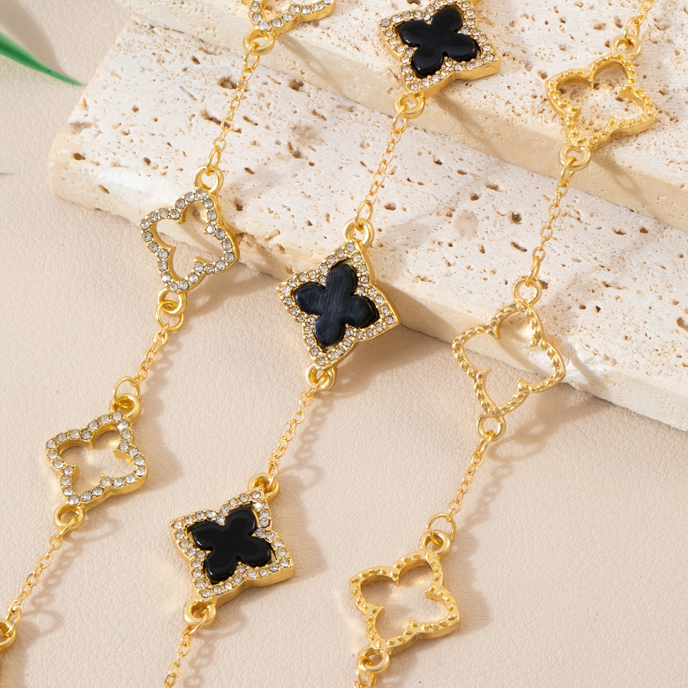 3pcs Set of Luxurious Clover Rhinestone Decorative Bracelets